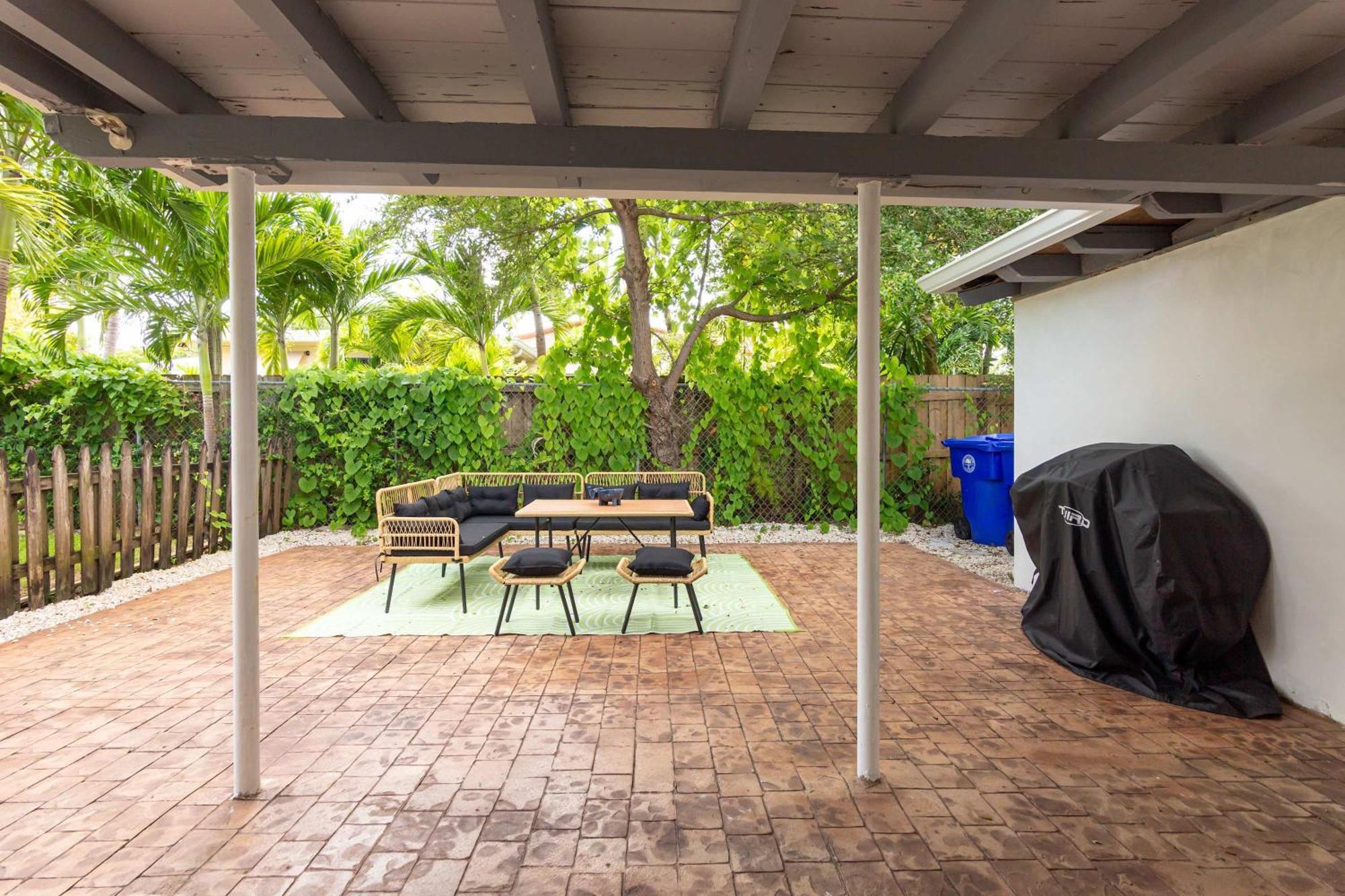 Serene Cottage Retreat, Ideal For Couples & Solo Miami Exterior photo